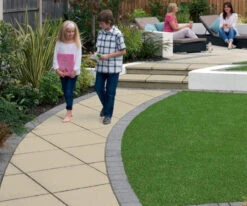 Saxon Concrete Paving Natural 600 X 300 X 35mm (30 Pack)