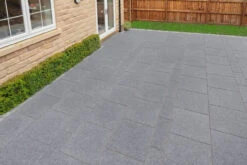 Argent Smooth Concrete Paving Luna 600 X 450 X 38mm (25 Pack)