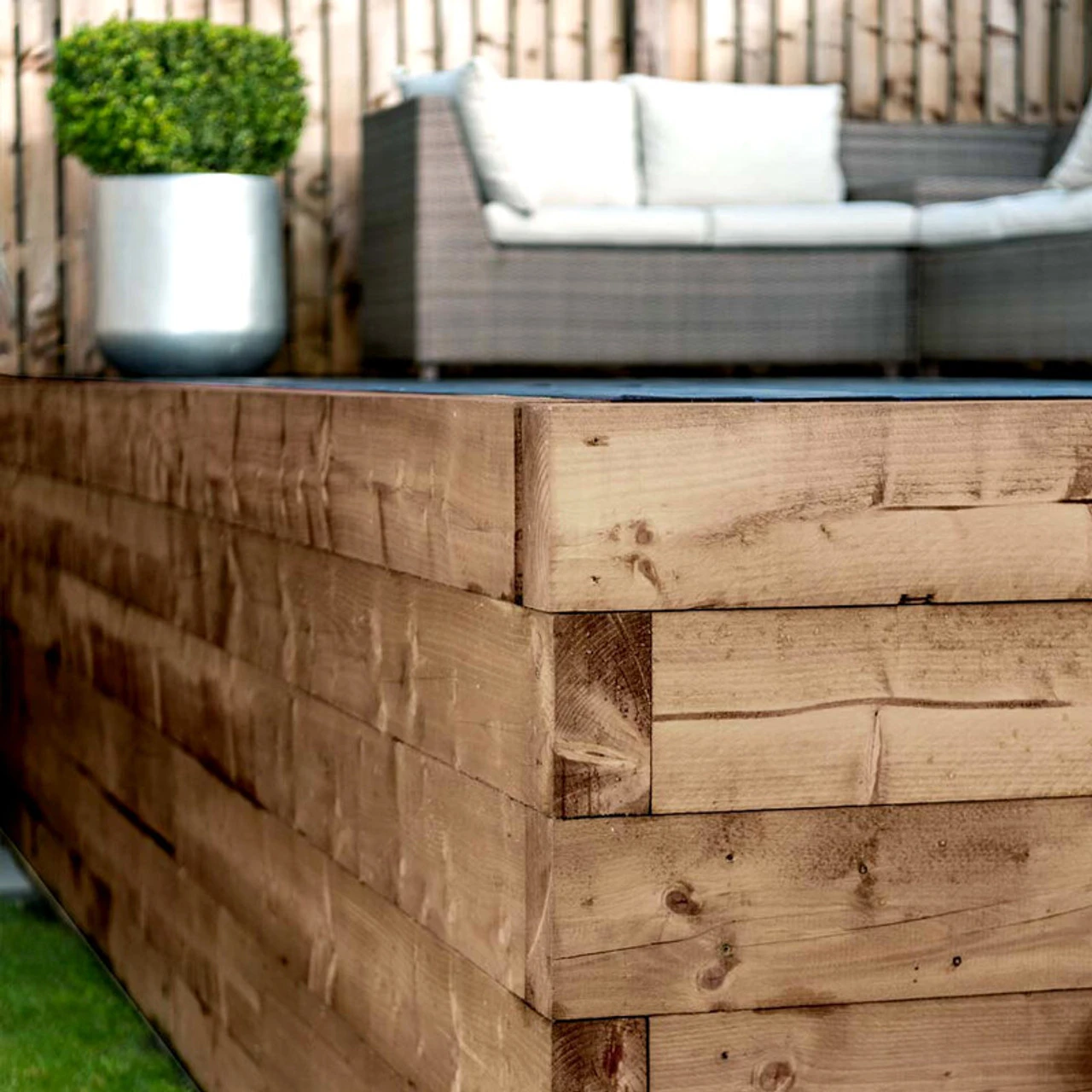 Brown Softwood UC3u Treated Garden Sleeper 95 X 195 X 2400mm 4 Brown Softwood UC3u Treated Garden Sleeper 95 X 195 X 2400mm - Image 2