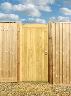 Charltons Wellow Tall Wooden Pedestrian Side Gate 1800 X 900mm -Secret Happy Shop t.tlx lWlS91T.7lSWfygpel.lHbJlu. 48701.1687587572