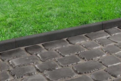 Drivesys Roundtop Concrete Edging Basalt 60 X 150 X 915mm (40 Pack)