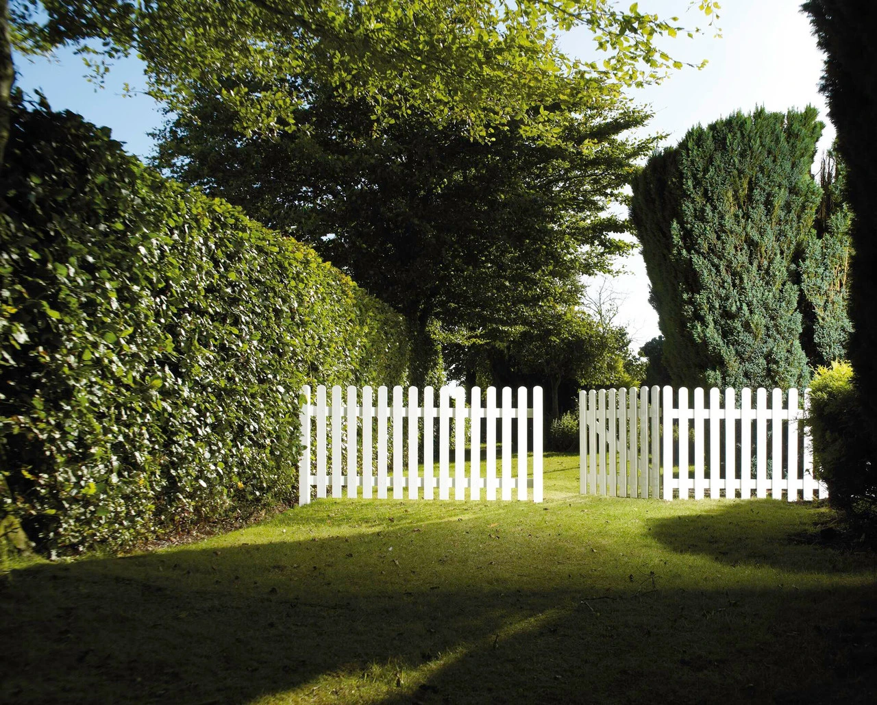 Charltons Henley Wooden Garden Gate 900 X 900mm 6 Charltons Henley Wooden Garden Gate 900 X 900mm - Image 4